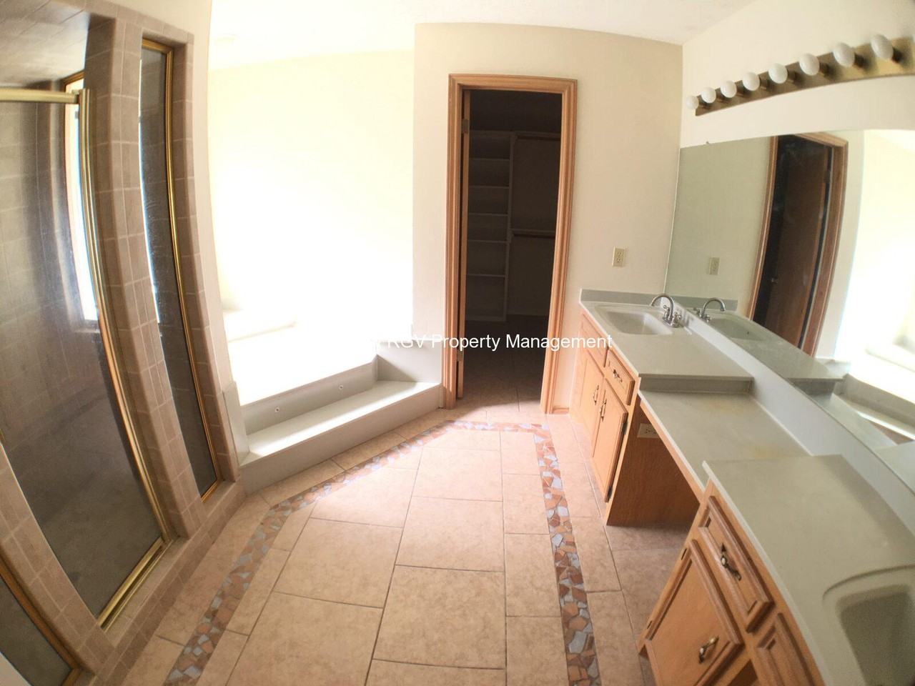 3809 N 1st Ln W #NA - Photo 5 of 18