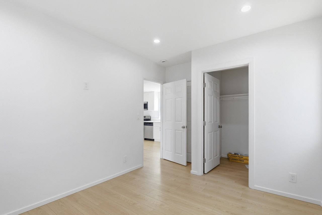 118 W 109th St #3-4 - Photo 3 of 14