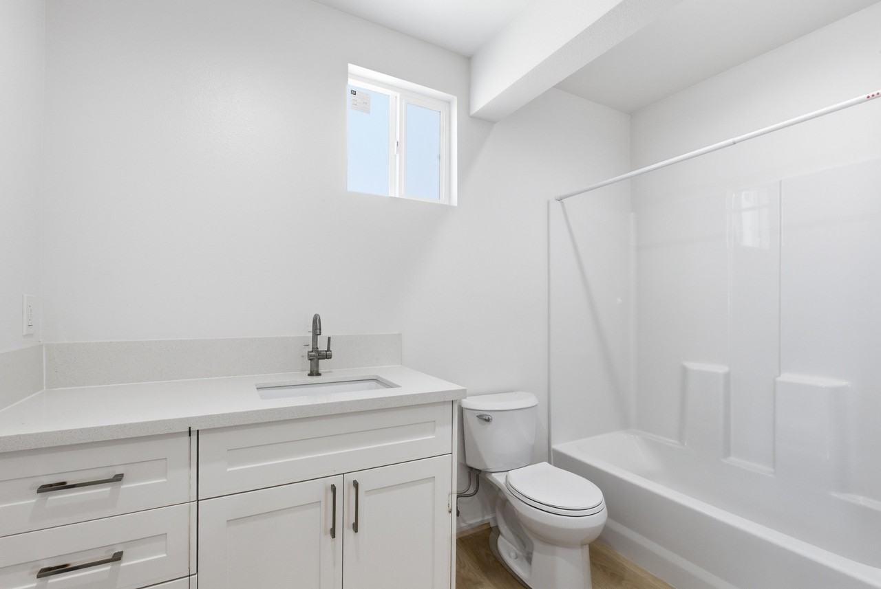 118 W 109th St #3-4 - Photo 4 of 14