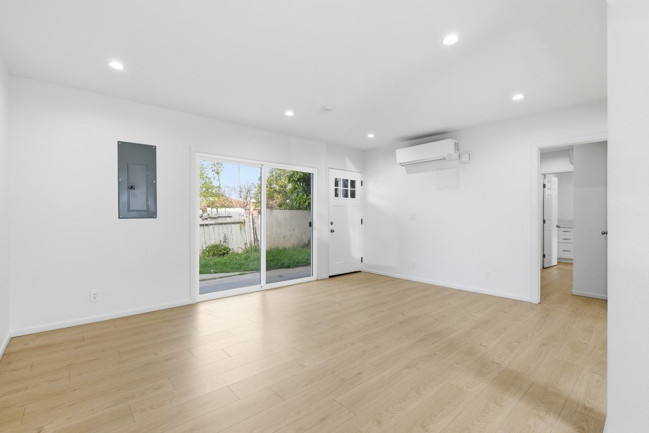 118 W 109th St #3-4 - Photo 7 of 14