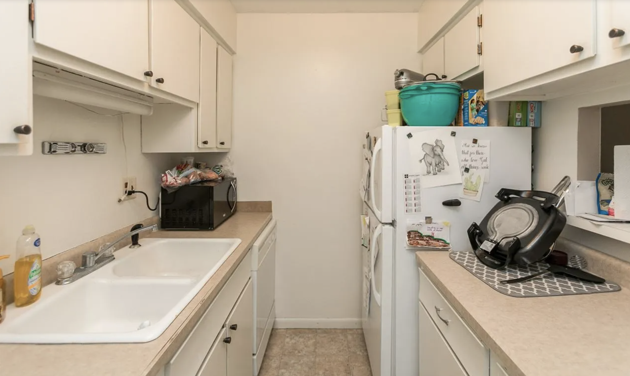 403 21st Avenue Pl #403 - Photo 5 of 17