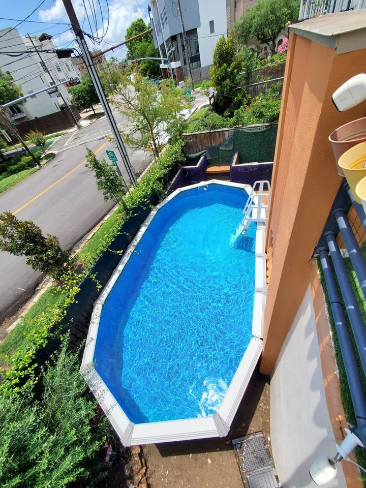 1326 Fairview Ave #NA - Photo 2 of 11