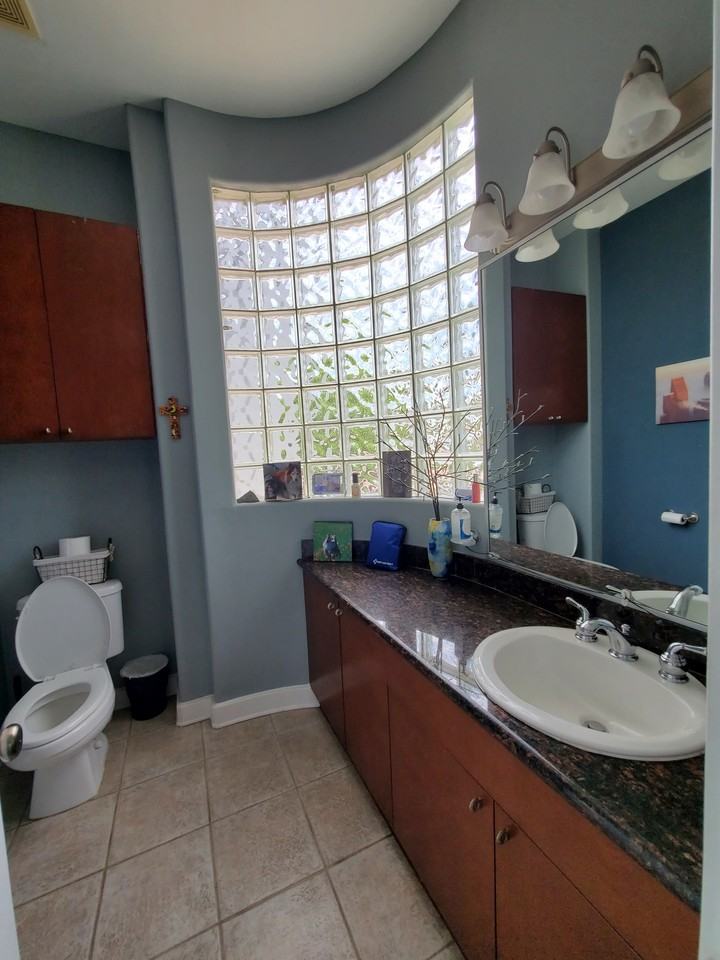 1326 Fairview Ave #NA - Photo 7 of 11