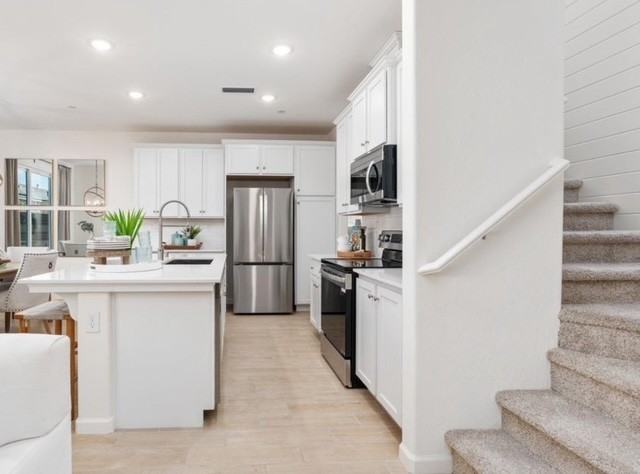 2400 N Armstrong Ave #NA - Photo 4 of 4