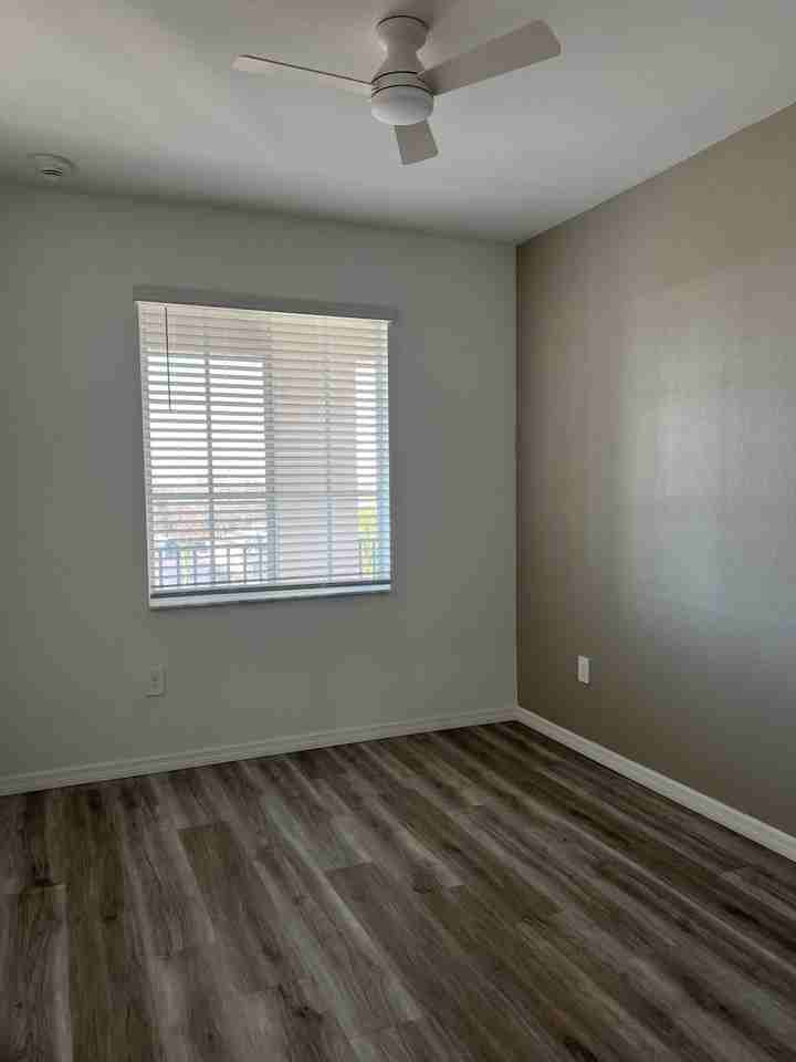 Scallop Loop #405 - Photo 6 of 9