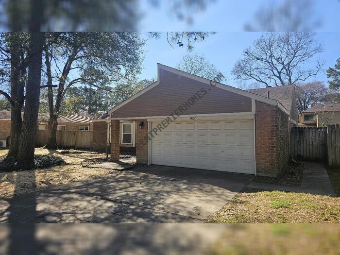 14807 Spring Lake Dr - Photo 2 of 21