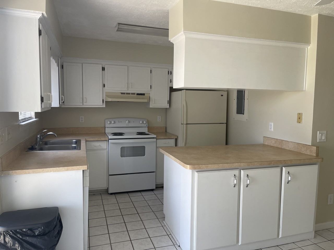 408 Venetian Way #408 - Photo 7 of 7