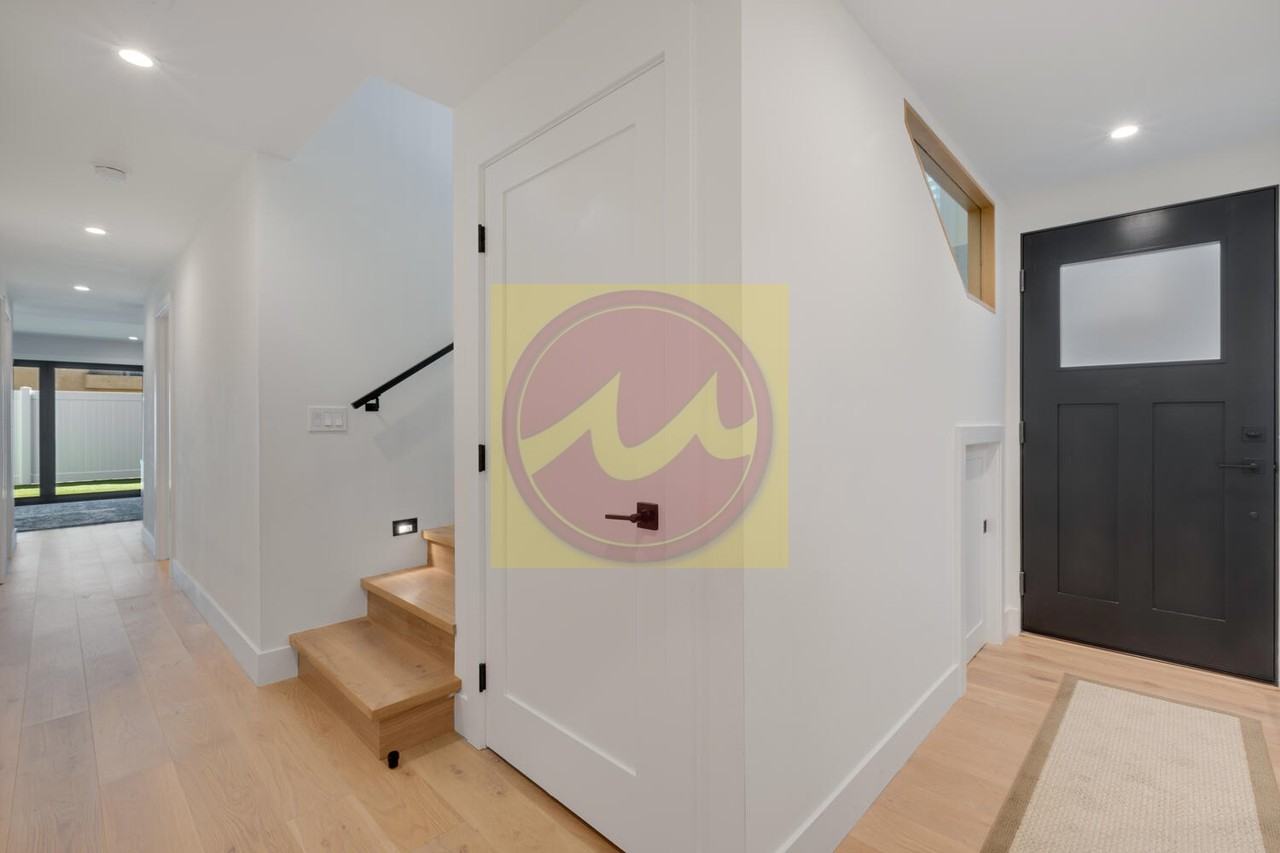 248 34th Street - Photo 2 of 24