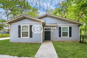 featured image of 1221 N Whitten Ave