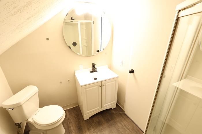 1445 Woodbirch Ave - Photo 7 of 13