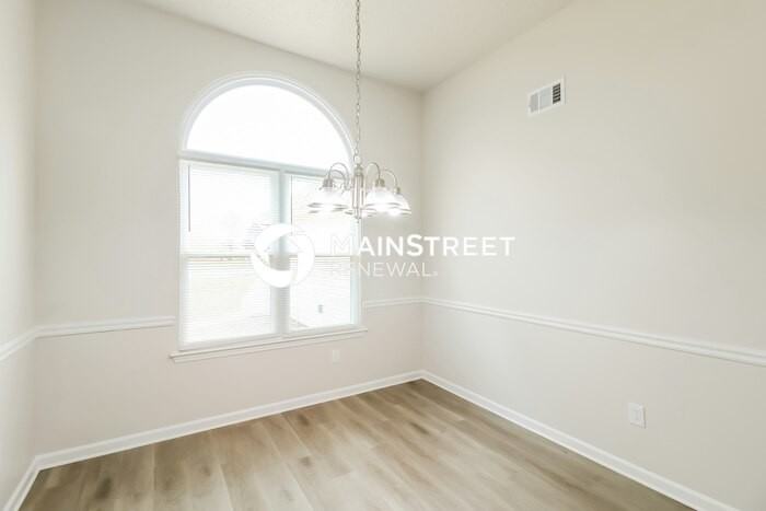 220 Windscape Dr - Photo 7 of 17