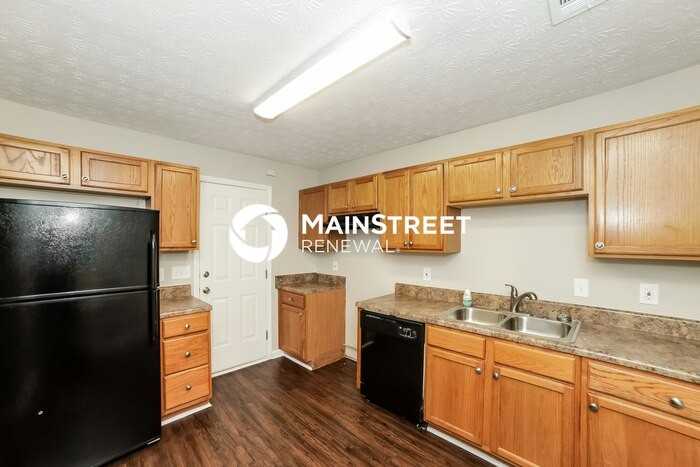 3382 Homeward Trl - Photo 3 of 17