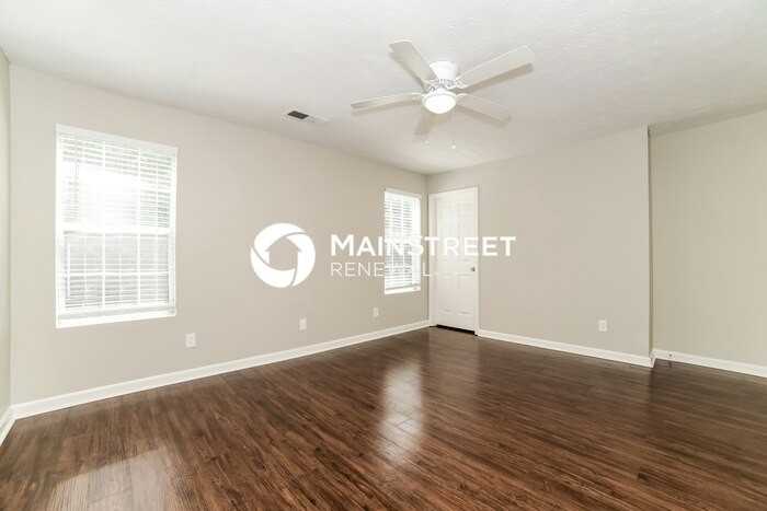 3382 Homeward Trl - Photo 4 of 17