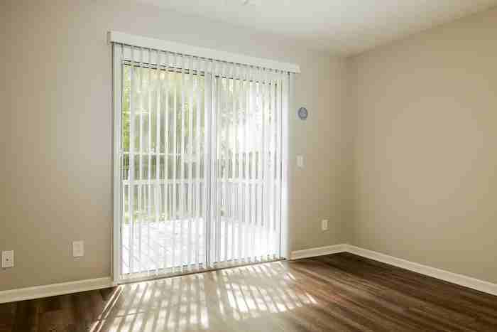 217 Hunters Chase Dr - Photo 6 of 15