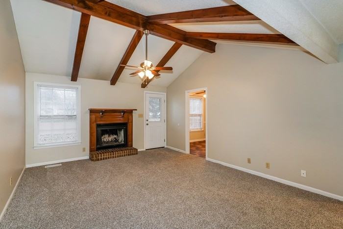 670 Tylertown Rd - Photo 3 of 11