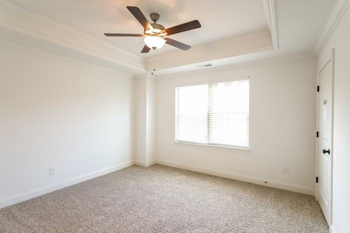 308 Lake St Apt B - Photo 7 of 11