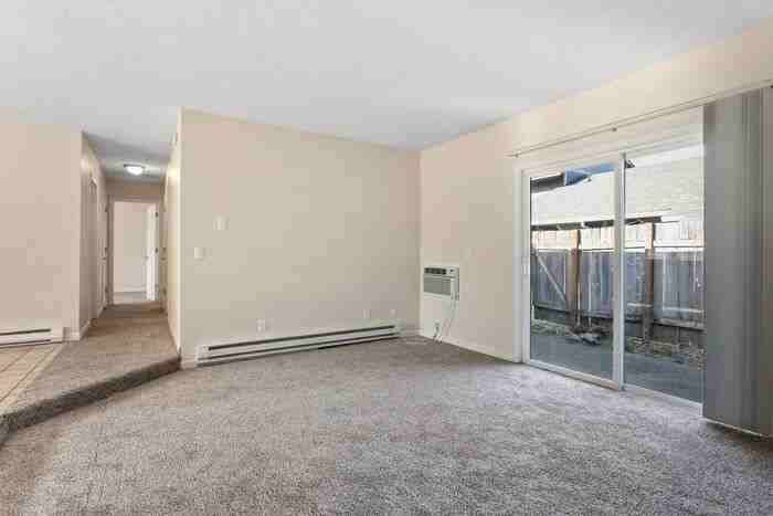 16546 Ne Glisan St #32 - Photo 6 of 33