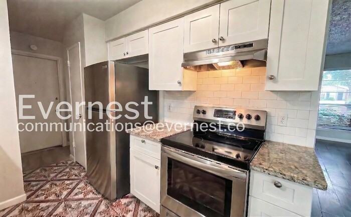 16311 Paso Hondo Dr - Photo 3 of 24