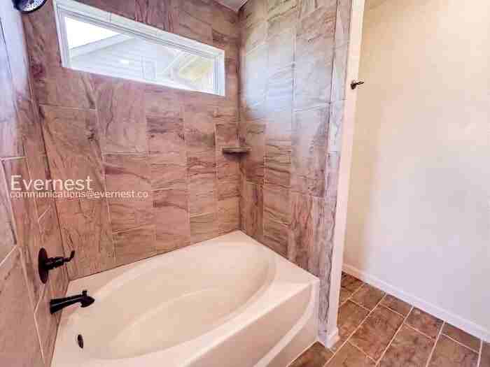 705 Freedom Cir - Photo 7 of 22