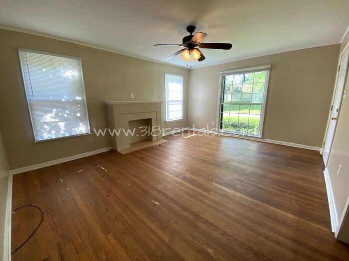 357 Fontaine St - Photo 2 of 9