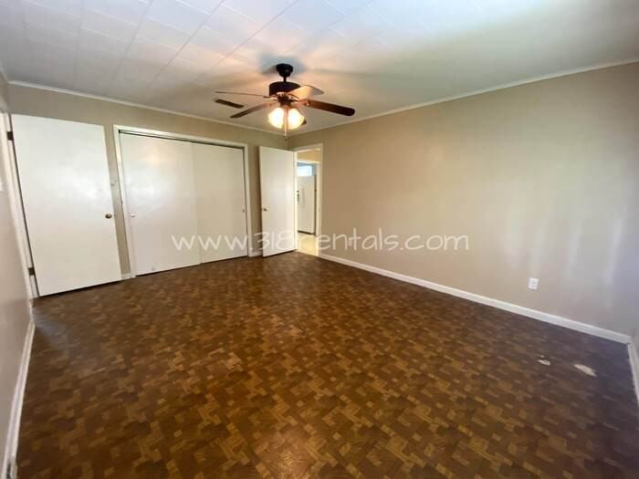 357 Fontaine St - Photo 7 of 9