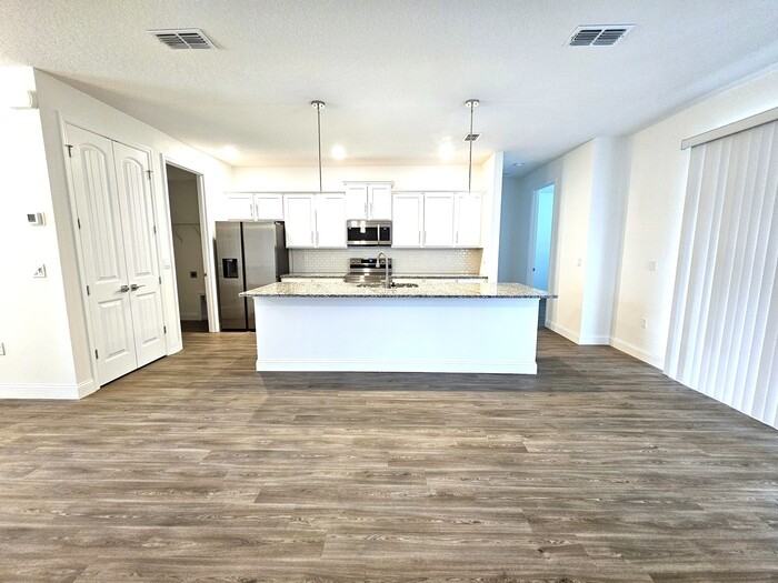 34 Whittington Dr - Photo 3 of 9