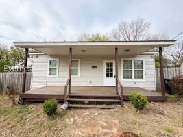 featured image of 506 Alpha St S