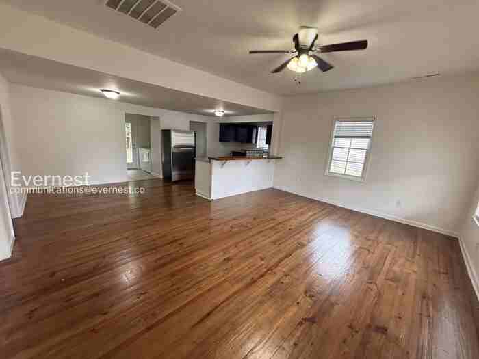 506 Alpha St S - Photo 4 of 22