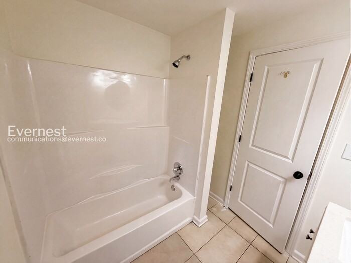 506 Alpha St S - Photo 7 of 22