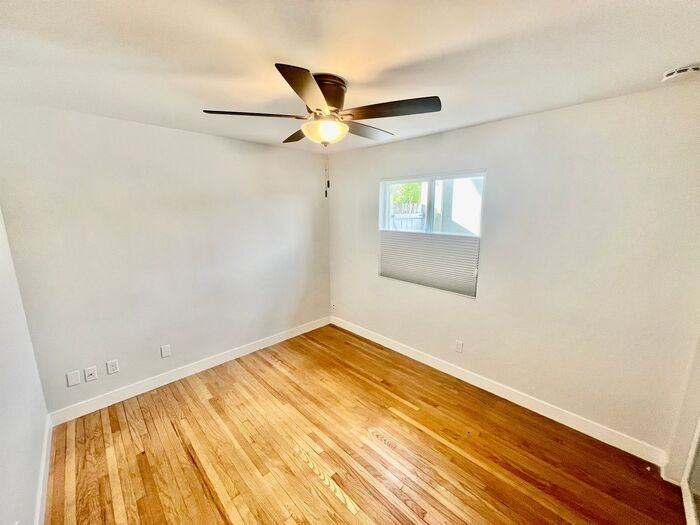 2156 Diamond St - Photo 7 of 15