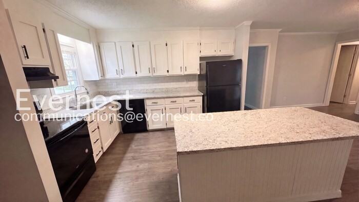 4821 Delivau Dr - Photo 2 of 20