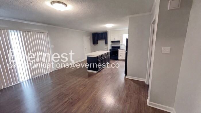 4821 Delivau Dr - Photo 3 of 20