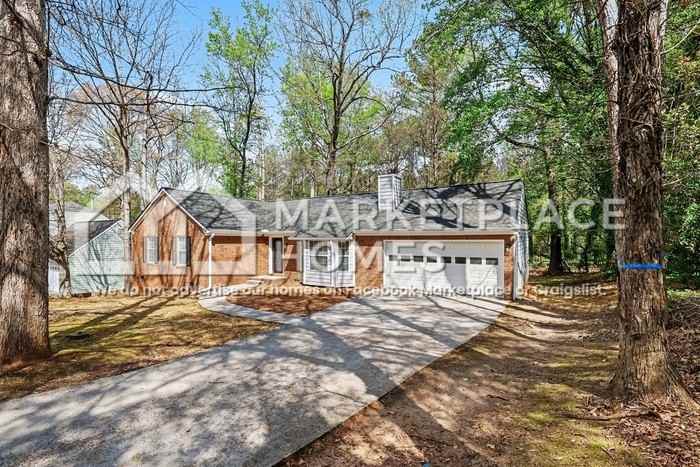 2650 Cloud Ln - Photo 3 of 27