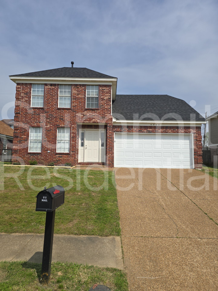 4560 Longtree Ave - Photo 2 of 38