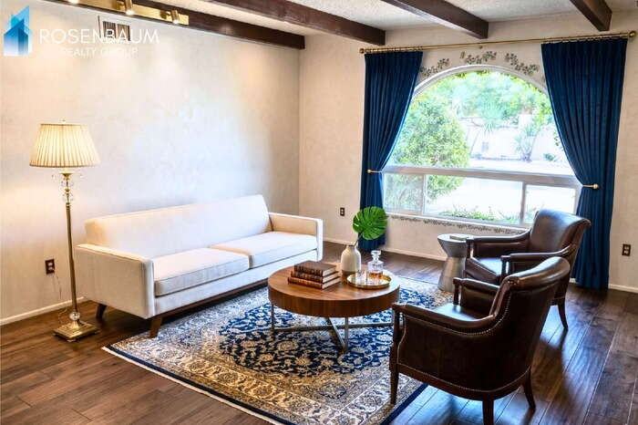 10442 W Avalon Dr - Photo 2 of 7