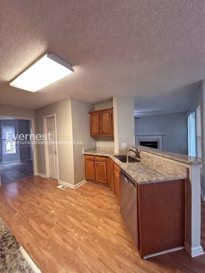 1356 Mistletoe Ridge Pl Nw - Photo 5 of 34