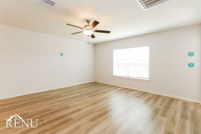 25382 Cypress Bend Dr - Photo 7 of 19