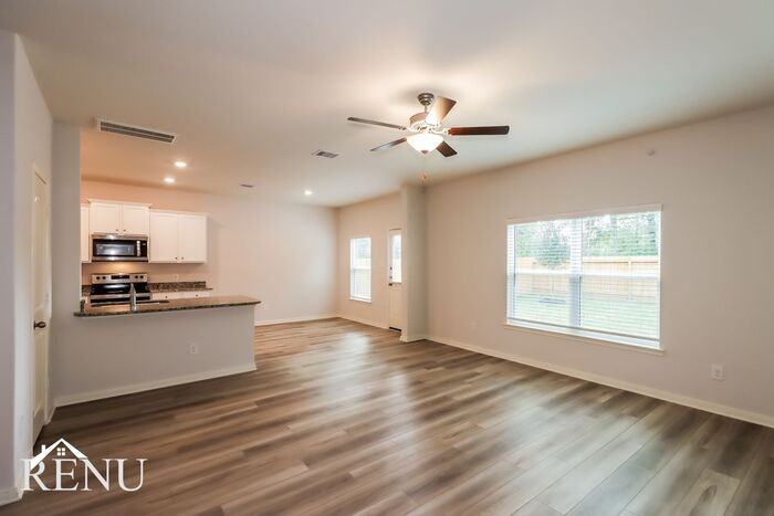 10410 Sweetwater Creek Dr - Photo 7 of 25