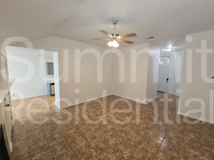 14505 Highsmith St - Photo 2 of 16