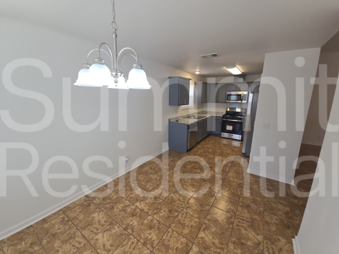 14505 Highsmith St - Photo 5 of 16