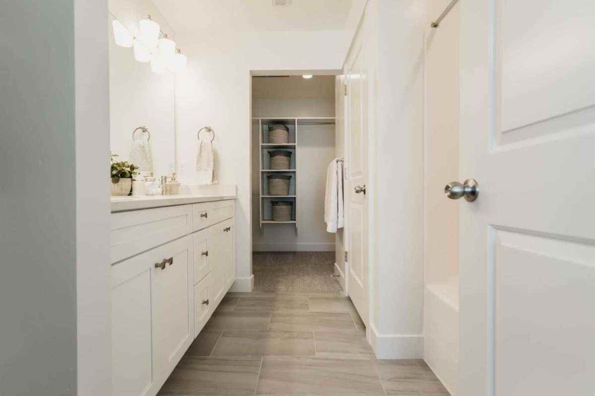 1478 N Sage Dr - Photo 6 of 15