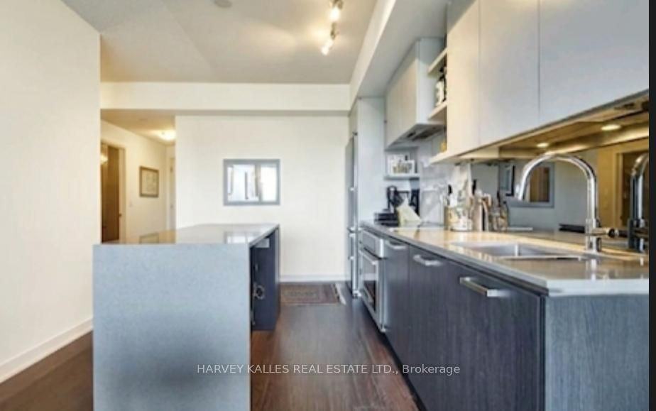 1830 Bloor Street West #706 - Photo 5 of 28