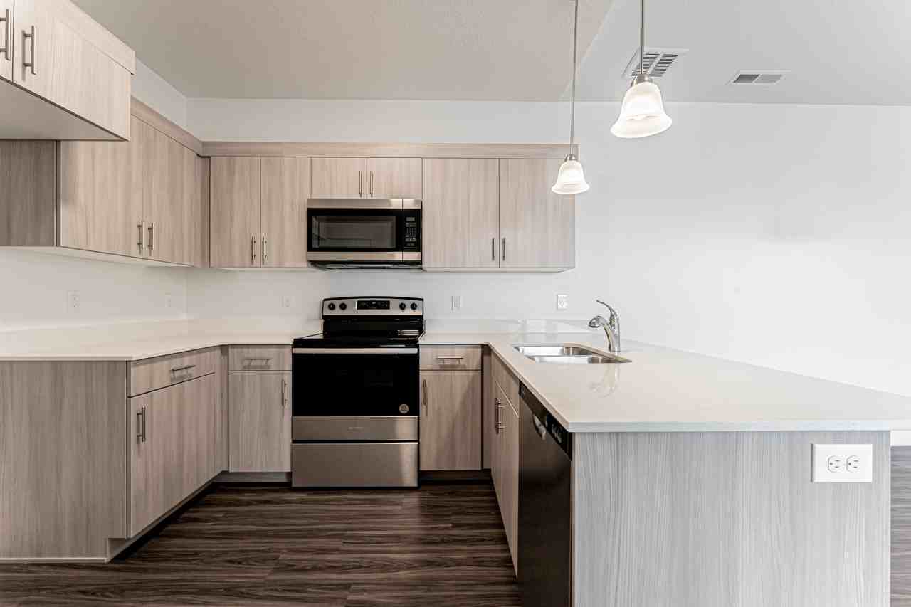 874 N Hemsworth Way #R301 - Photo 5 of 13