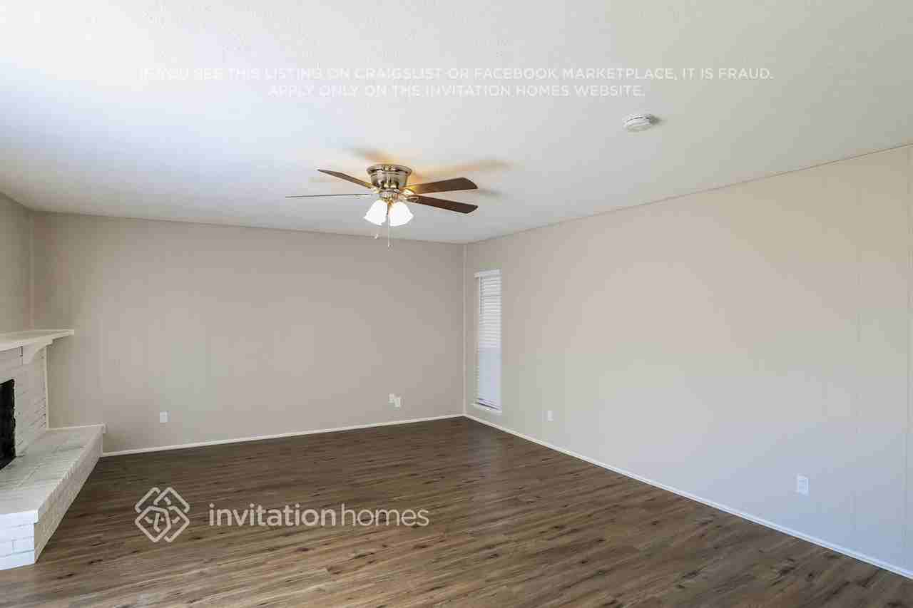 6304 Jennings Dr - Photo 3 of 13