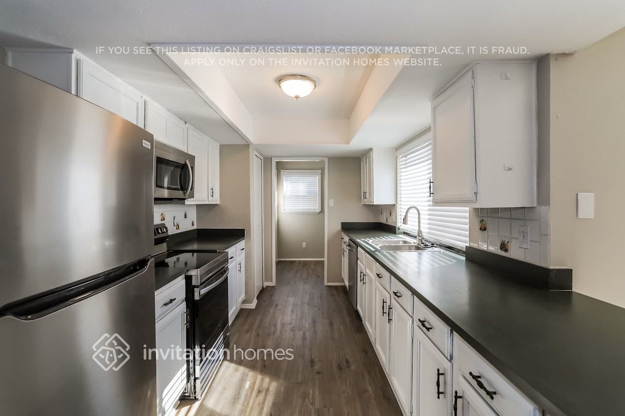 6304 Jennings Dr - Photo 4 of 13