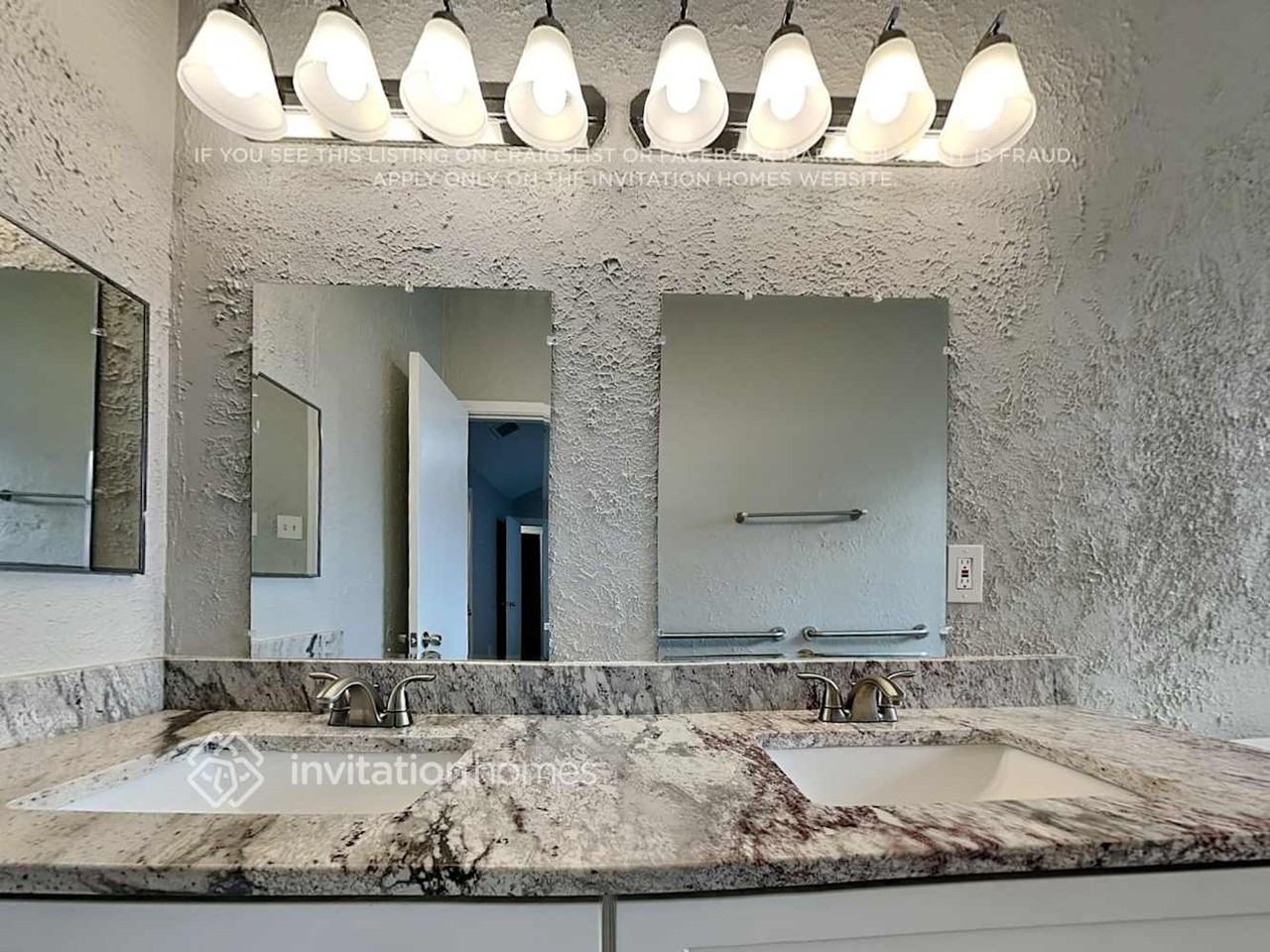 7001 Seascape Dr - Photo 6 of 9