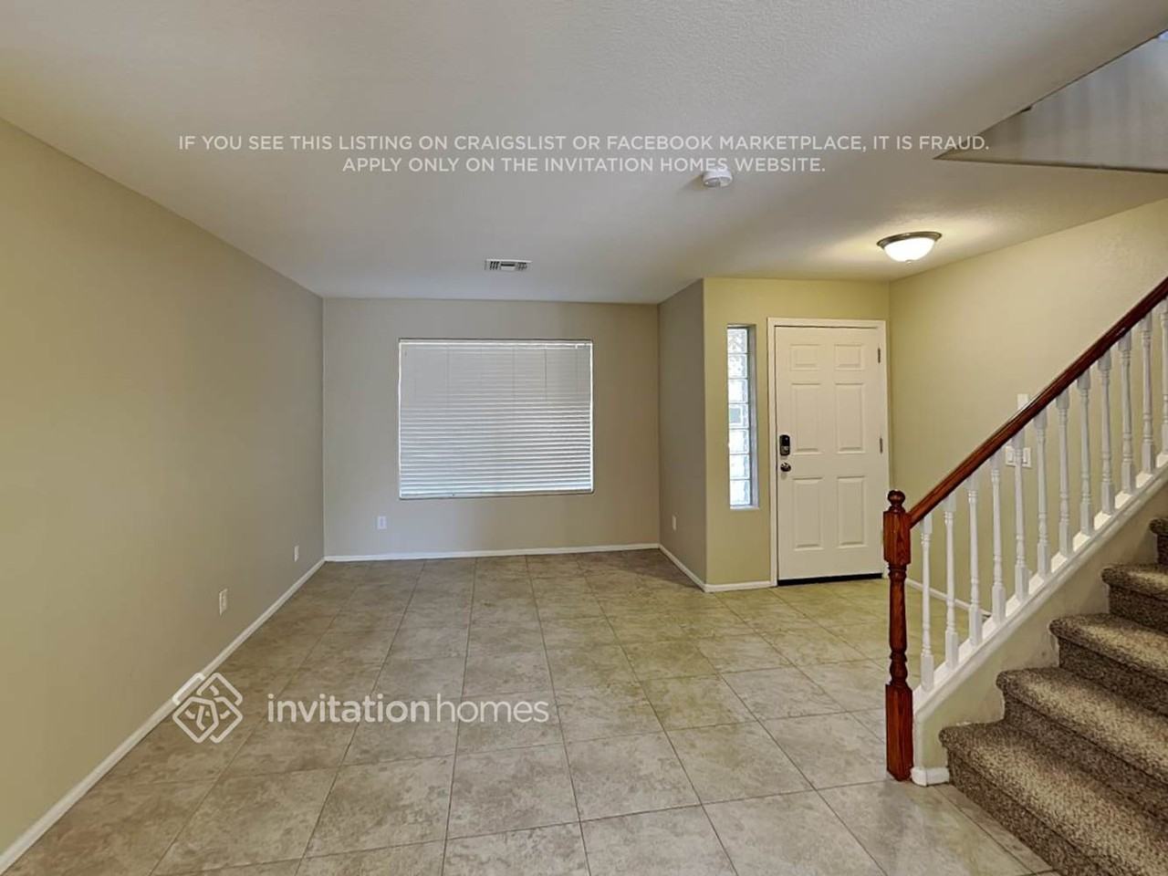 785 E Beargrass Pl - Photo 2 of 12