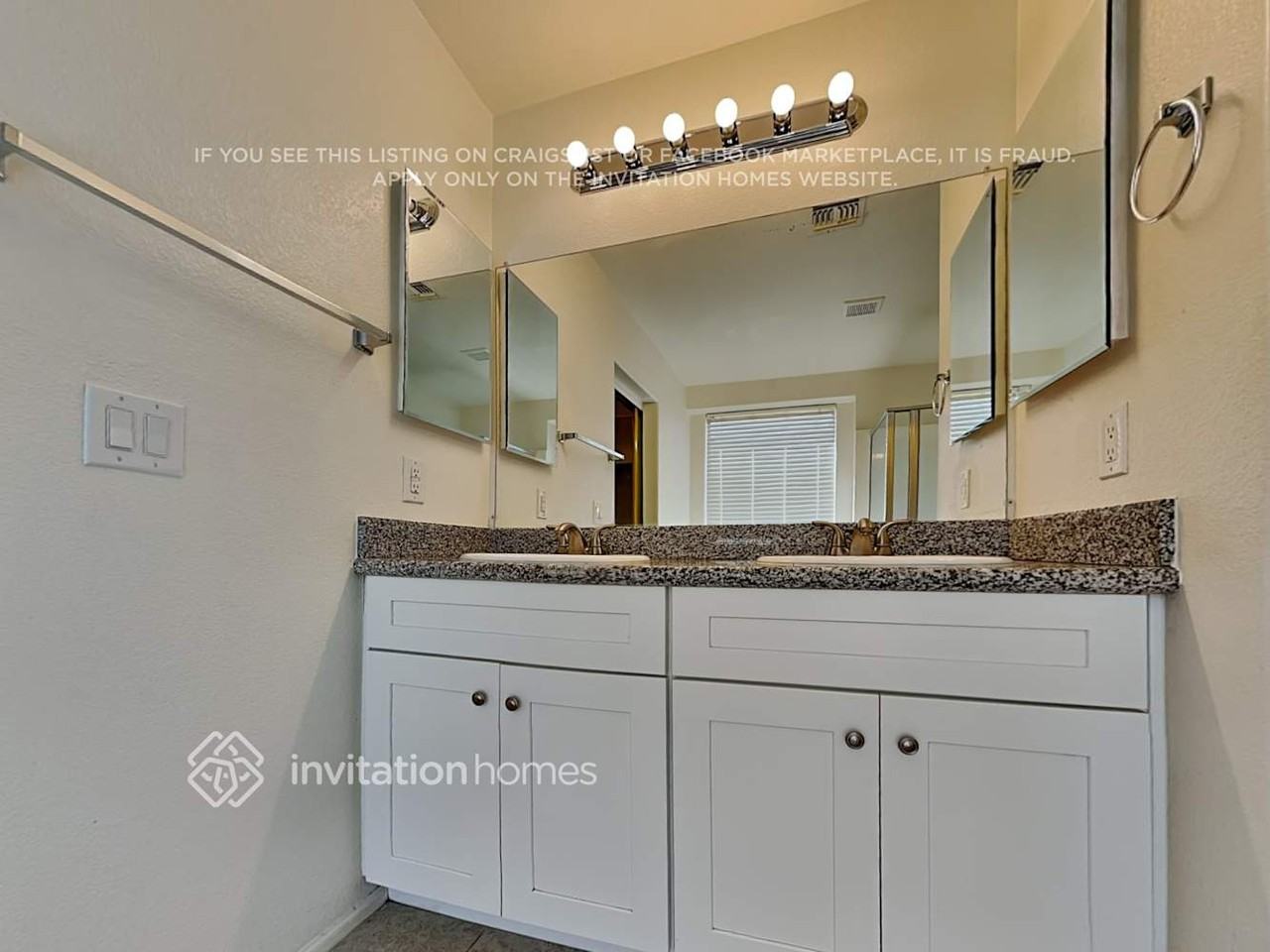 785 E Beargrass Pl - Photo 4 of 12