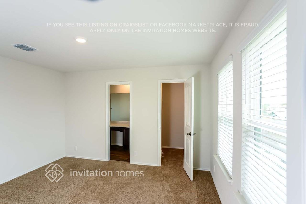 9807 Spotted Rose - Photo 6 of 15