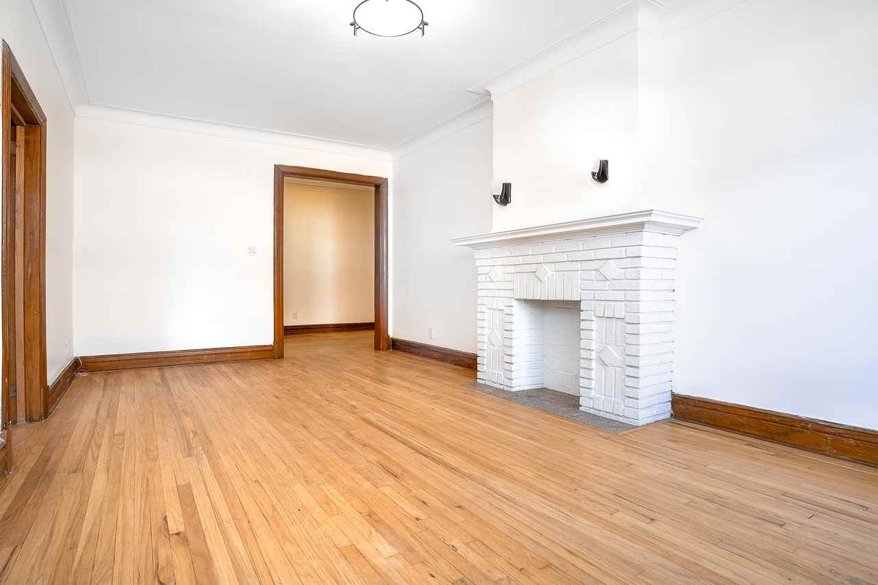 4278 Sherbrooke O - Douek.ca - Photo 3 of 30